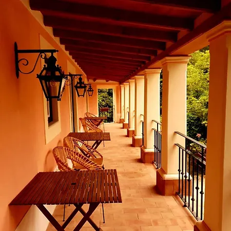 Hotel Jardim 2*