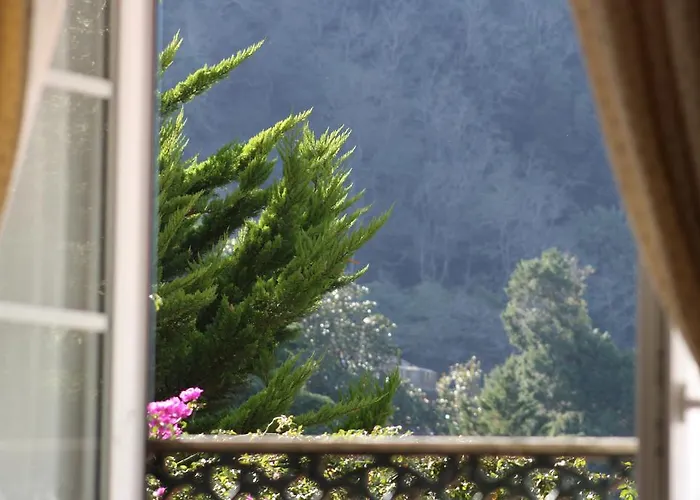 辛特拉花园酒店 2*